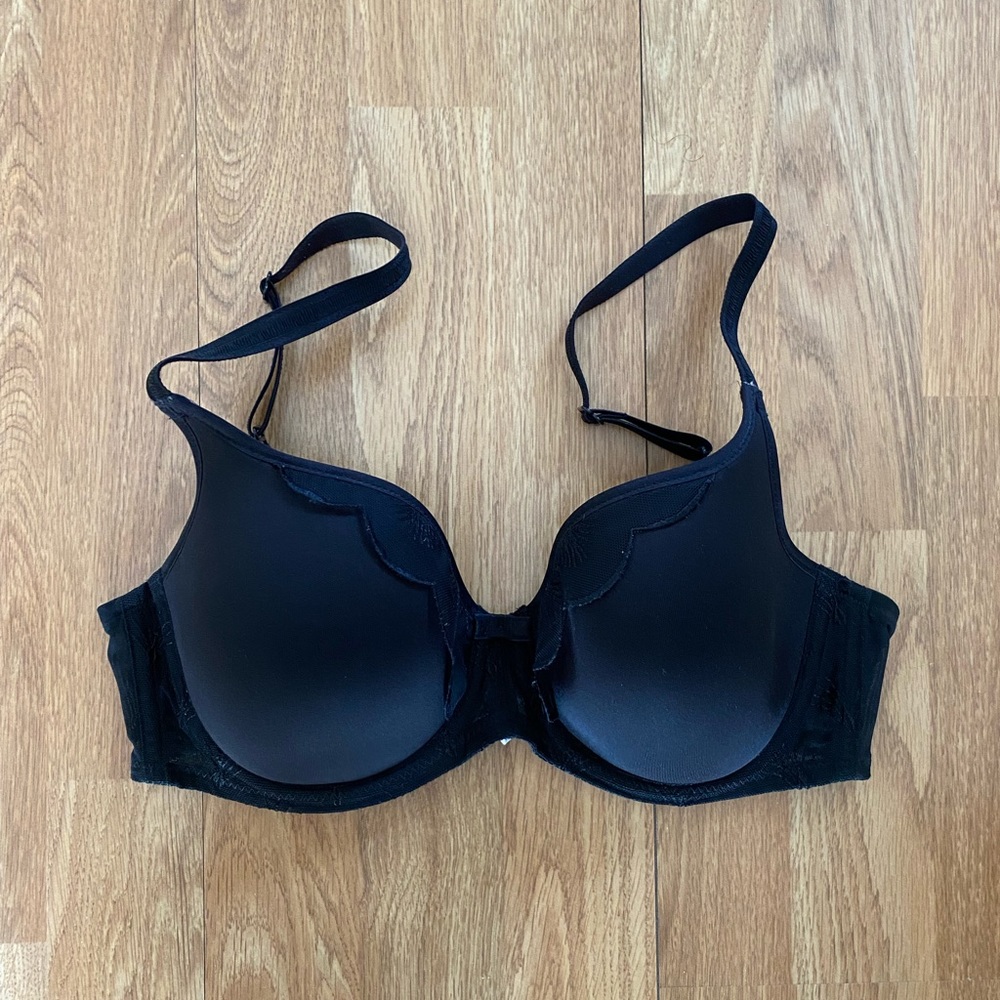 3/$30 ✨ TRIUMPH | Black Laced Bra